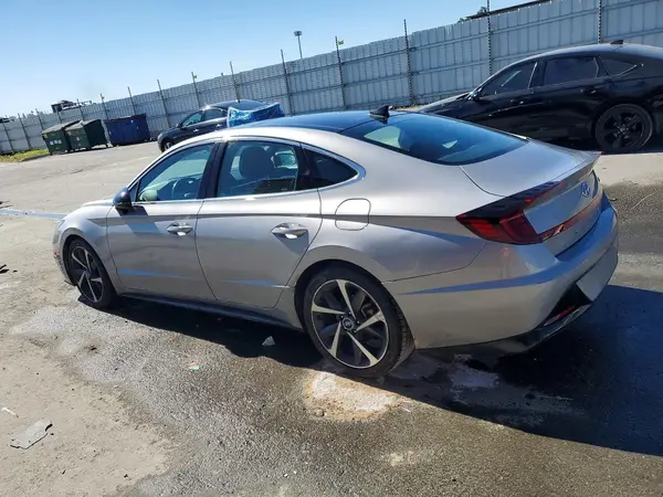 KMHL44J23PA280215 2023 HYUNDAI SONATA - Image 2