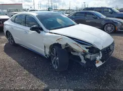 KMHL44J24NA212051 2022 HYUNDAI SONATA