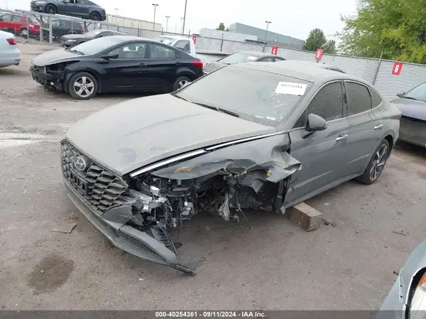KMHL44J25NA225360 2022 HYUNDAI SONATA - Image 2