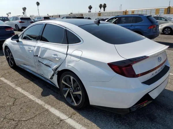 KMHL44J25PA250813 2023 HYUNDAI SONATA - Image 2