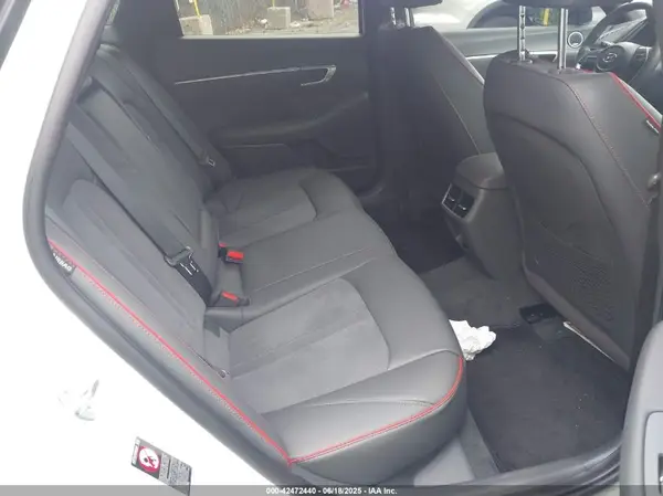KMHL44J26NA212505 2022 HYUNDAI SONATA - Image 8