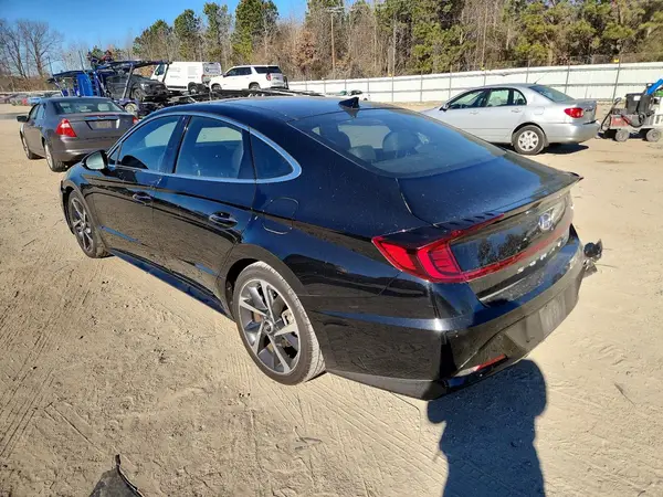KMHL44J26NA222709 2022 HYUNDAI SONATA - Image 2