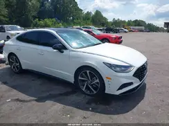 KMHL44J26NA227747 2022 HYUNDAI SONATA