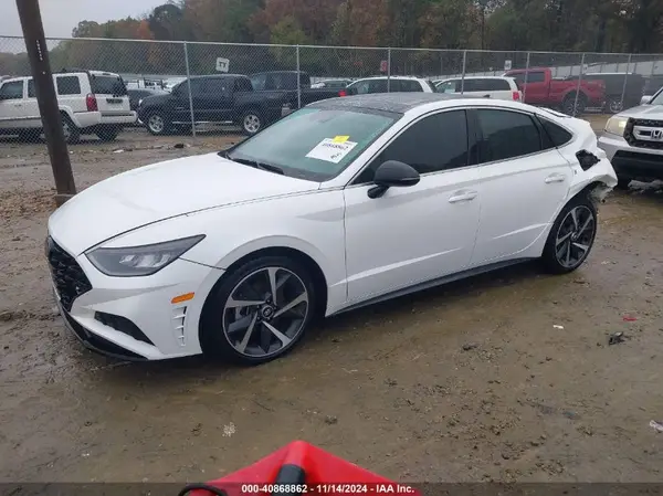 KMHL44J26NA228686 2022 HYUNDAI SONATA - Image 2