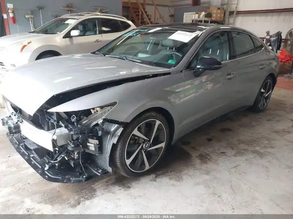 KMHL44J27PA260307 2023 HYUNDAI SONATA - Image 2