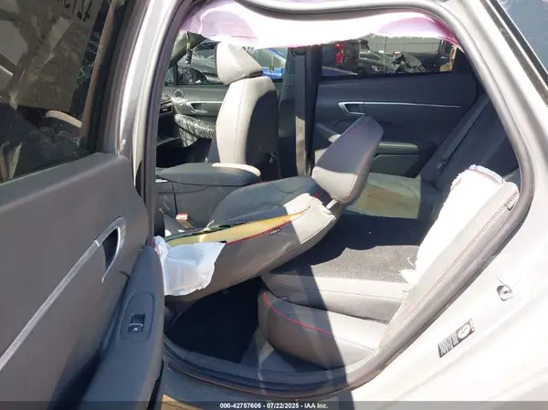 KMHL44J27PA276667 2023 HYUNDAI SONATA - Image 8