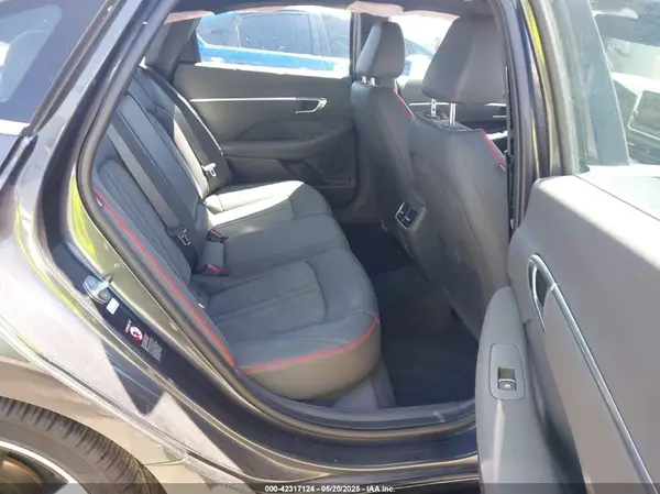 KMHL44J28NA235994 2022 HYUNDAI SONATA - Image 8