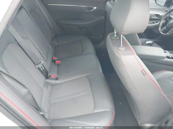 KMHL44J28PA262339 2023 HYUNDAI SONATA - Image 8