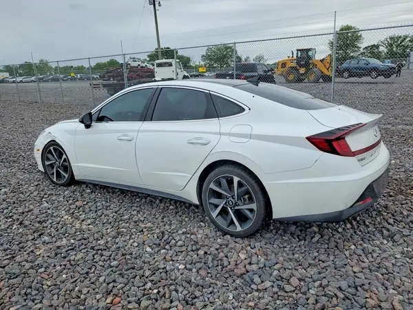KMHL44J28PA271042 2023 HYUNDAI SONATA - Image 2