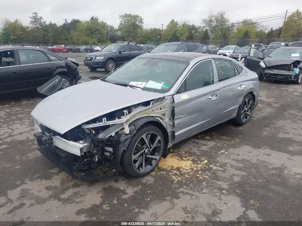 KMHL44J28PA299181 2023 HYUNDAI SONATA - Image 2