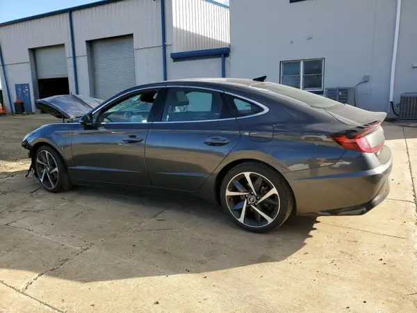 KMHL44J29NA227239 2022 HYUNDAI SONATA - Image 2