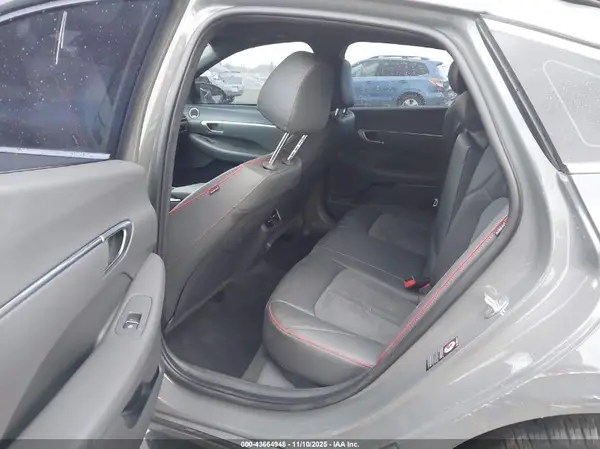 KMHL44J2XNA226231 2022 HYUNDAI SONATA - Image 8