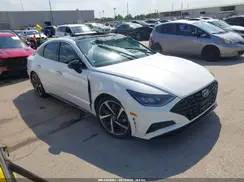 KMHL44J2XNA226715 2022 HYUNDAI SONATA