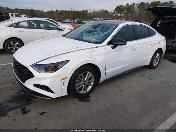 KMHL44J2XPA322489 2023 HYUNDAI SONATA - Image 2