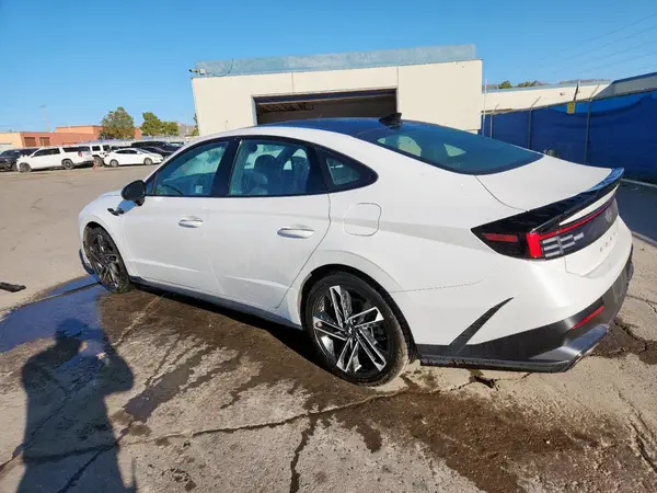 KMHL54JC0RA359902 2024 HYUNDAI SONATA - Image 2