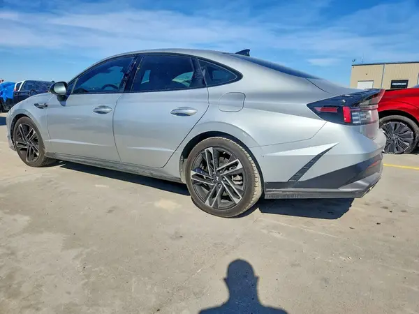 KMHL54JC5RA352332 2024 HYUNDAI SONATA - Image 2