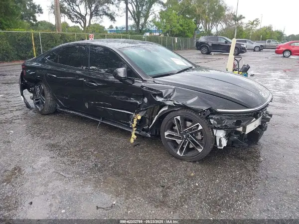 KMHL54JC7RA370525 2024 HYUNDAI SONATA - Image 1