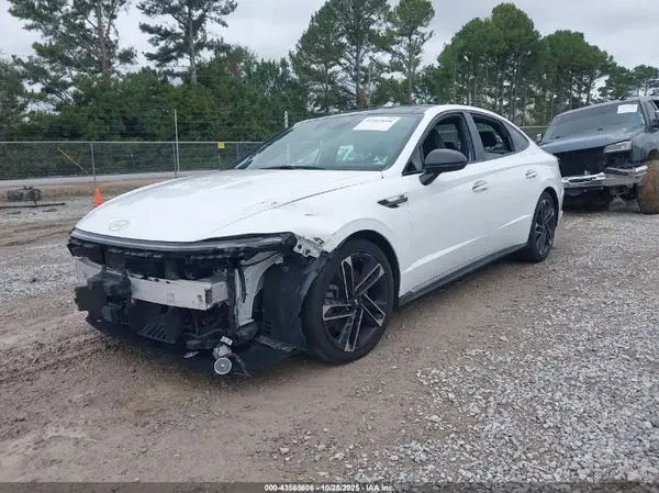 KMHL54JC8RA359890 2024 HYUNDAI SONATA - Image 2