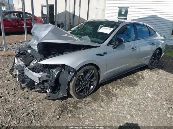 KMHL54JC9RA358683 2024 HYUNDAI SONATA - Image 2