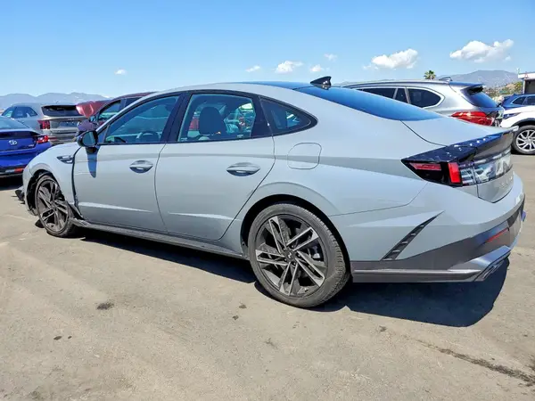 KMHL54JC9RA409955 2024 HYUNDAI SONATA - Image 2