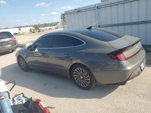 KMHL54JJ1MA022548 2021 HYUNDAI SONATA - Image 2