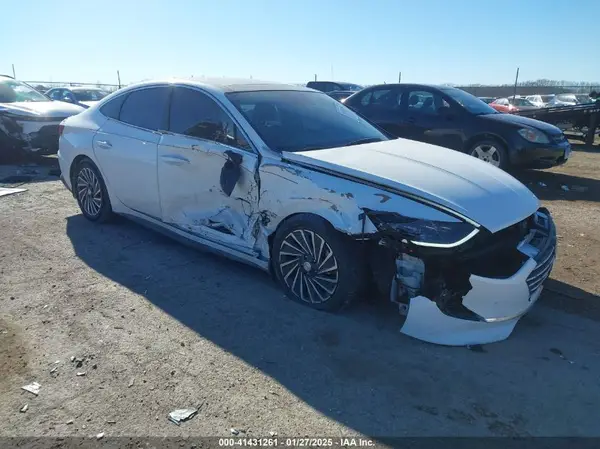 KMHL54JJ2PA059984 2023 HYUNDAI SONATA - Image 1
