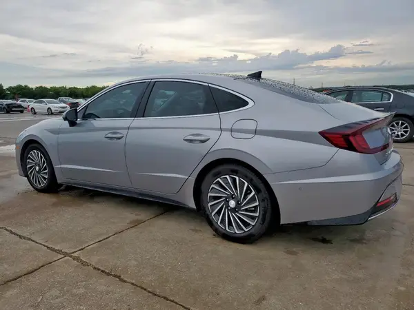 KMHL54JJ2PA077692 2023 HYUNDAI SONATA - Image 2