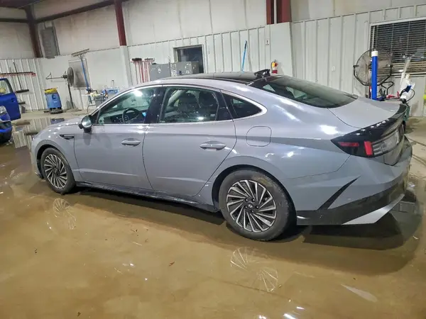KMHL54JJ2RA101699 2024 HYUNDAI SONATA - Image 2