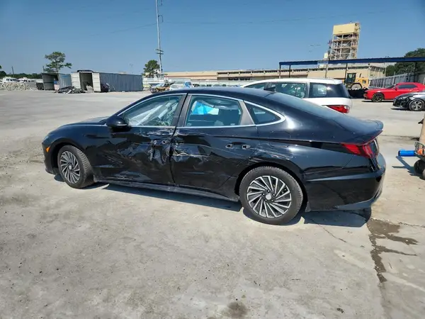 KMHL54JJ3MA026911 2021 HYUNDAI SONATA - Image 2