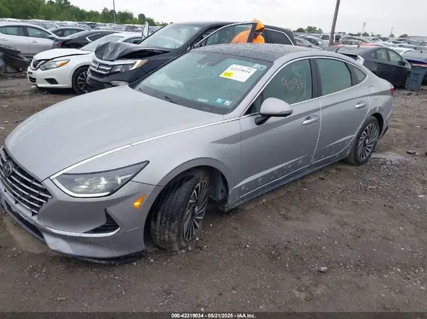 KMHL54JJ4PA076043 2023 HYUNDAI SONATA - Image 2