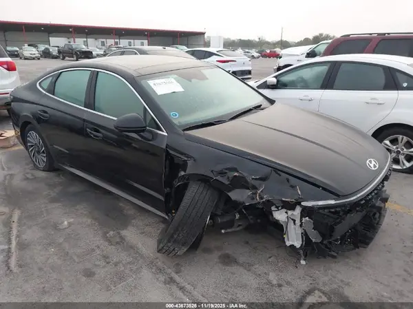 KMHL54JJ4RA093718 2024 HYUNDAI SONATA - Image 1