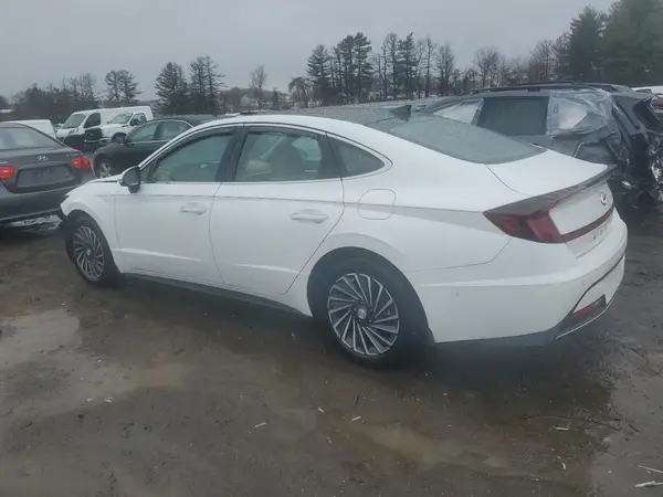 KMHL54JJ5PA058411 2023 HYUNDAI SONATA - Image 2