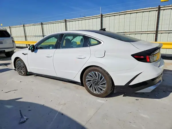 KMHL54JJ5SA116655 2025 HYUNDAI SONATA - Image 2