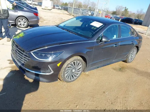 KMHL54JJ6MA017443 2021 HYUNDAI SONATA - Image 2