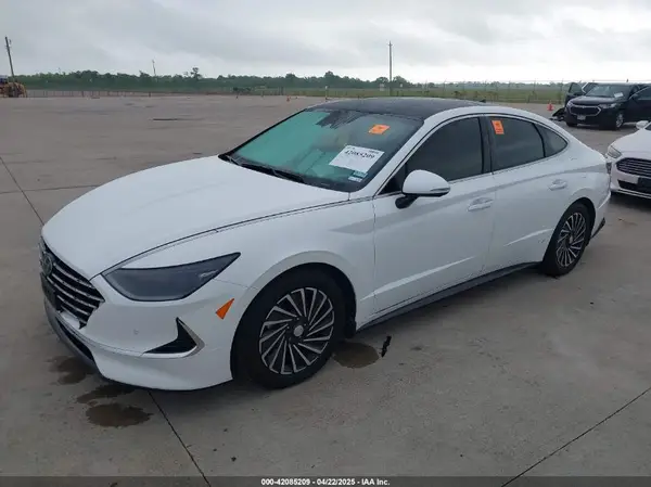 KMHL54JJ6MA021959 2021 HYUNDAI SONATA - Image 2