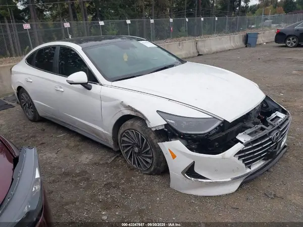 KMHL54JJ6NA052517 2022 HYUNDAI SONATA - Image 1