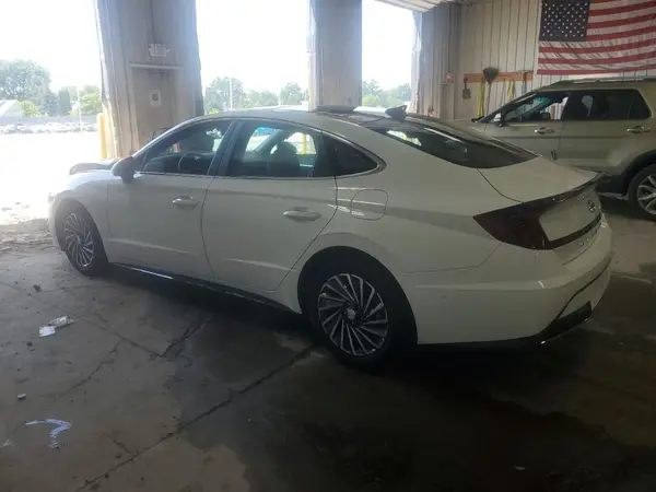 KMHL54JJ6PA080076 2023 HYUNDAI SONATA - Image 2