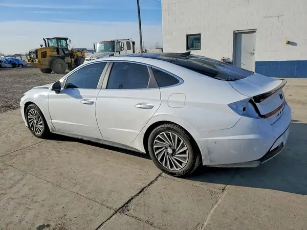 KMHL54JJ7PA065327 2023 HYUNDAI SONATA - Image 2