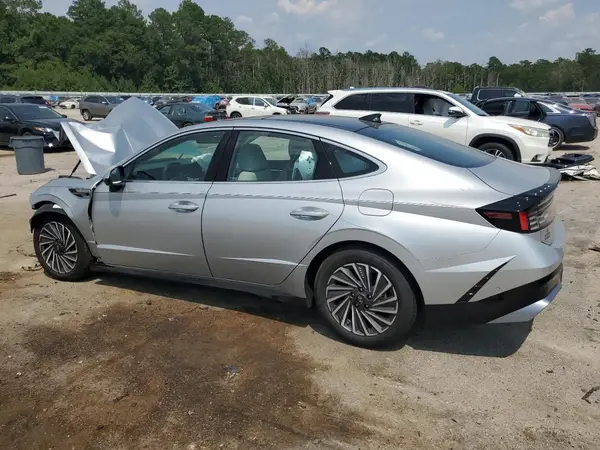 KMHL54JJ8RA093205 2024 HYUNDAI SONATA - Image 2