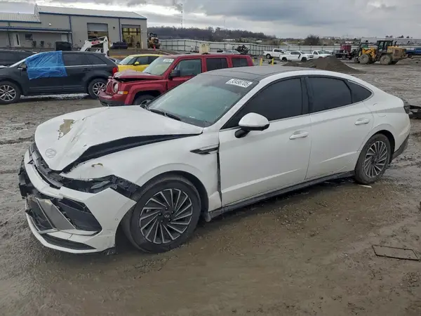 KMHL54JJ8RA101593 2024 HYUNDAI SONATA - Image 1