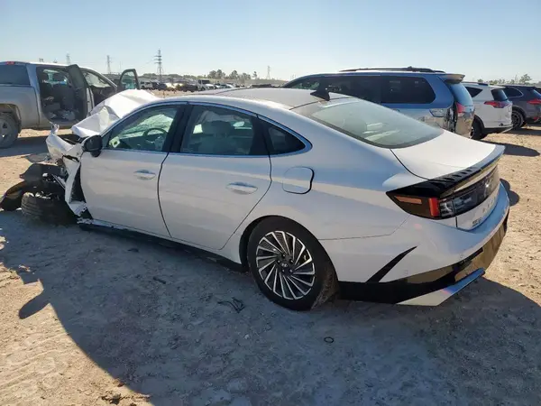 KMHL54JJXRA101742 2024 HYUNDAI SONATA - Image 2