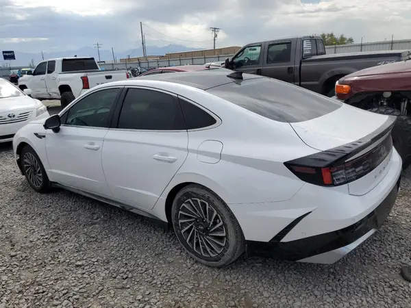 KMHL54JJXSA106557 2025 HYUNDAI SONATA - Image 2