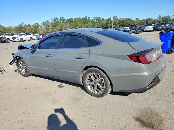KMHL64JA0NA235893 2022 HYUNDAI SONATA - Image 2
