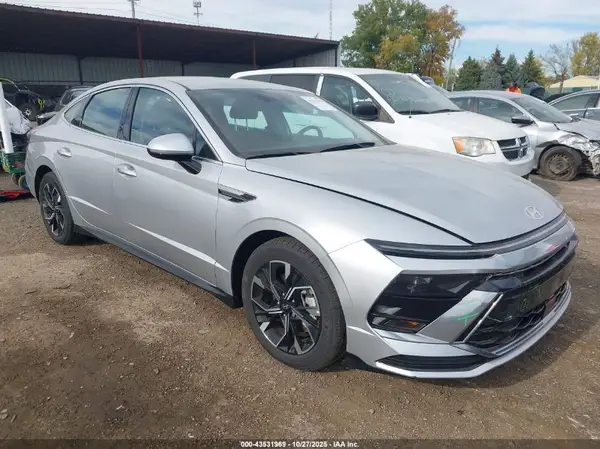 KMHL64JA0RA375710 2024 HYUNDAI SONATA - Image 1