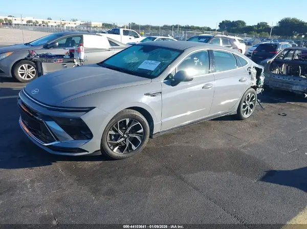 KMHL64JA0RA380552 2024 HYUNDAI SONATA - Image 2