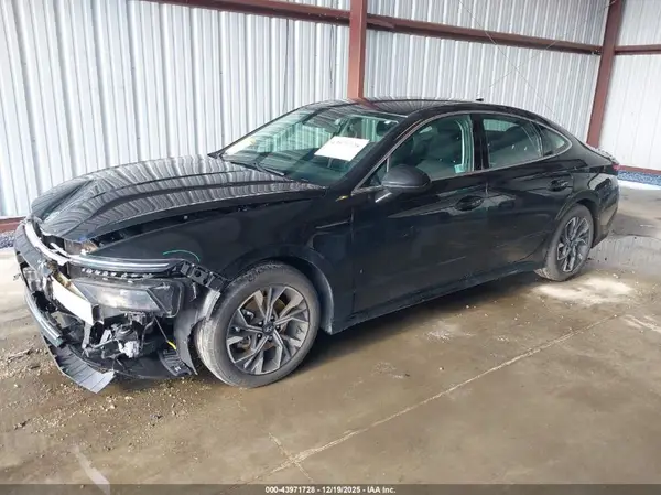 KMHL64JA0RA381846 2024 HYUNDAI SONATA - Image 2