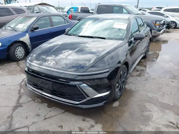KMHL64JA0RA391910 2024 HYUNDAI SONATA - Image 2