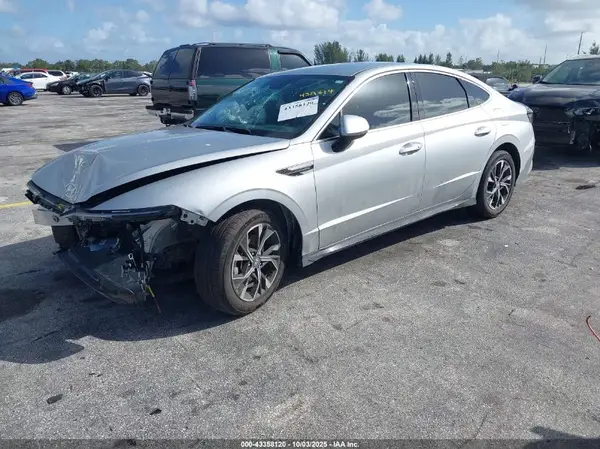 KMHL64JA0RA415980 2024 HYUNDAI SONATA - Image 2