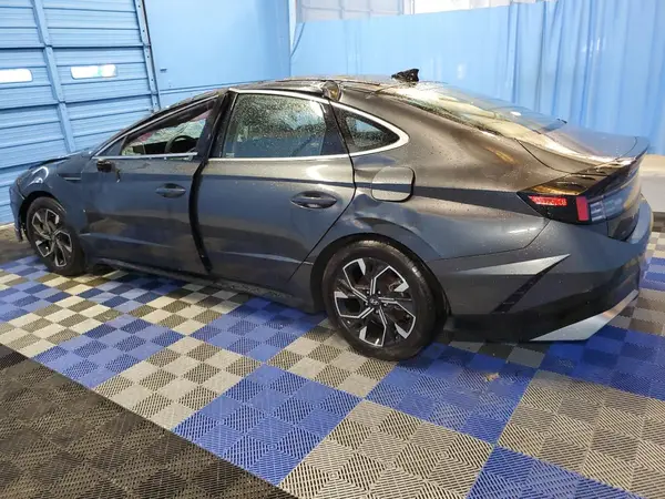 KMHL64JA0SA435832 2025 HYUNDAI SONATA - Image 2