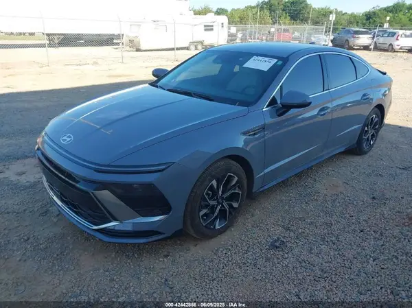 KMHL64JA0SA452355 2025 HYUNDAI SONATA - Image 2
